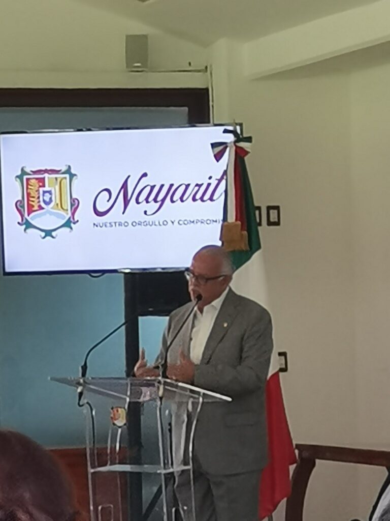 YO NO VINE A SOLAPAR A EX GOBERNADORES. NAVARRO QUINTERO