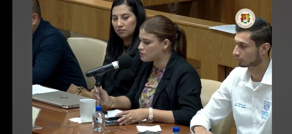 ALCALDESA DE IXTLÁN DEL RÍO NO SOLO NO INCREMENTA IMPUESTOS, SINO QUE LOS DISMINUYE