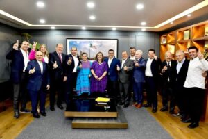 XÓCHITL GÁLVEZ ES LA RESPONSABLE DE CONSTRUIR EL FRENTE AMPLIO POR MÉXICO