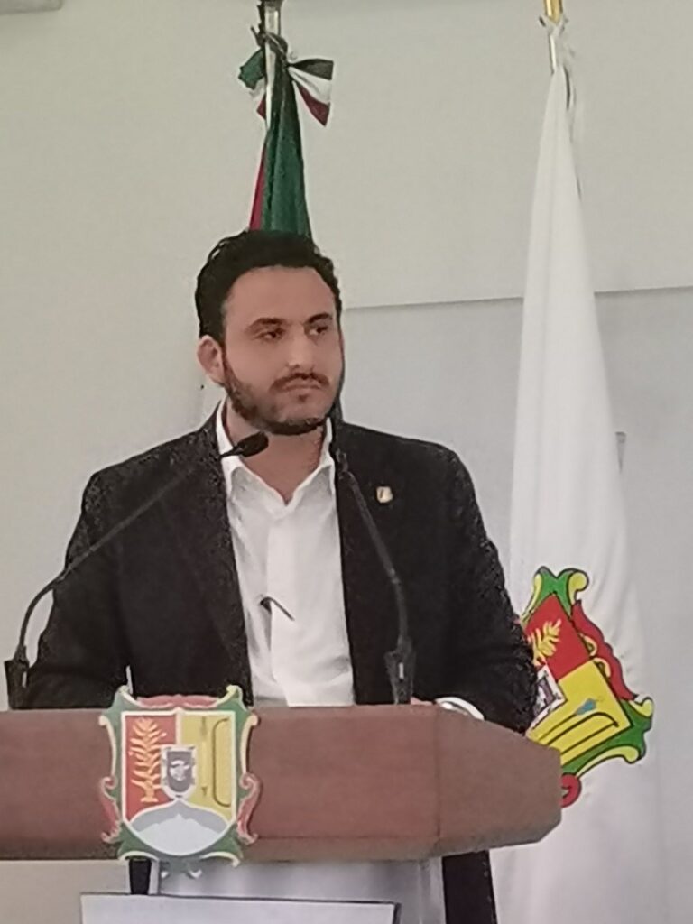 GRUPOS EMPRESARIALES Y HOTELEROS DE TALLA MUNDIAL QUIEREN INVERTIR EN NAYARIT.JESRT