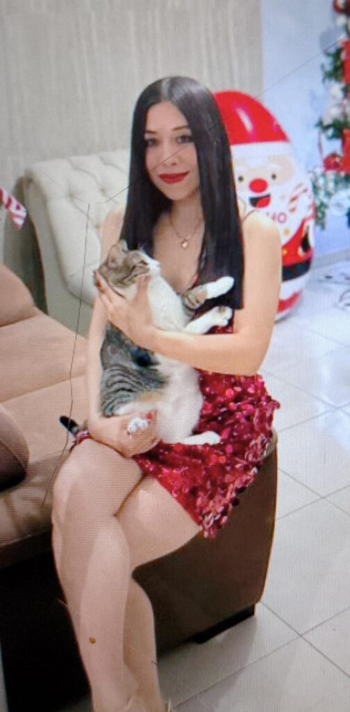 DIRECTORA DE PRIMARIA DE XALISCO, SE ENCHALECA RECURSOS DE PARCELA ESCOLAR