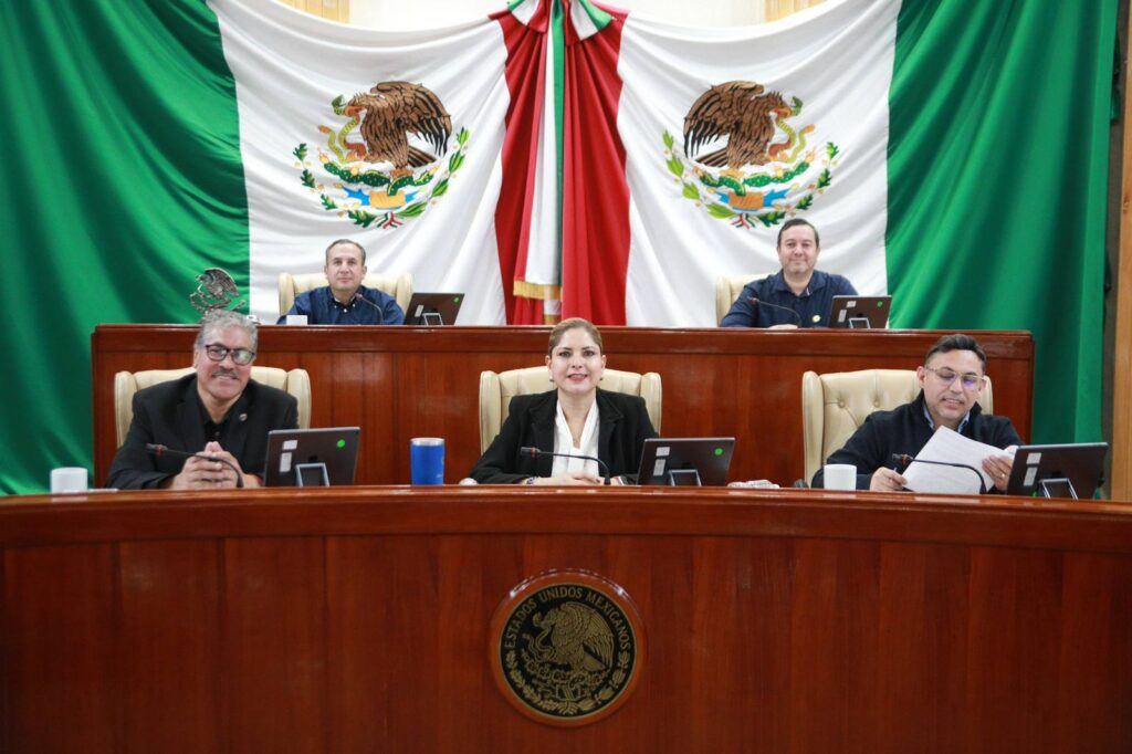 DIPUTADOS PRESENTAN INICITIVAS PARA REFORMAR CÓDIGO CIVIL DE NAYARIT