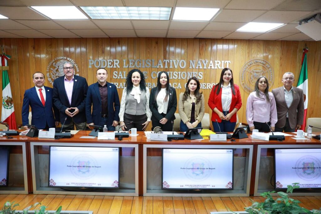 DIPUTADOS APRUEBAN PERIODO EXTRAORDINARIO DE SESIONES