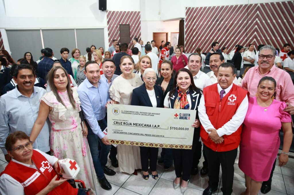 CONGRESO PARTICIPA EN COLECTA DE LA CRUZ ROJA