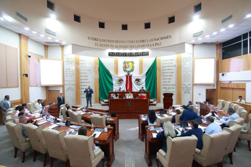 DIPUTADOS VOTAN POR IGUALDAD SALARIAL ENTRE HOMBRES Y MUJERES